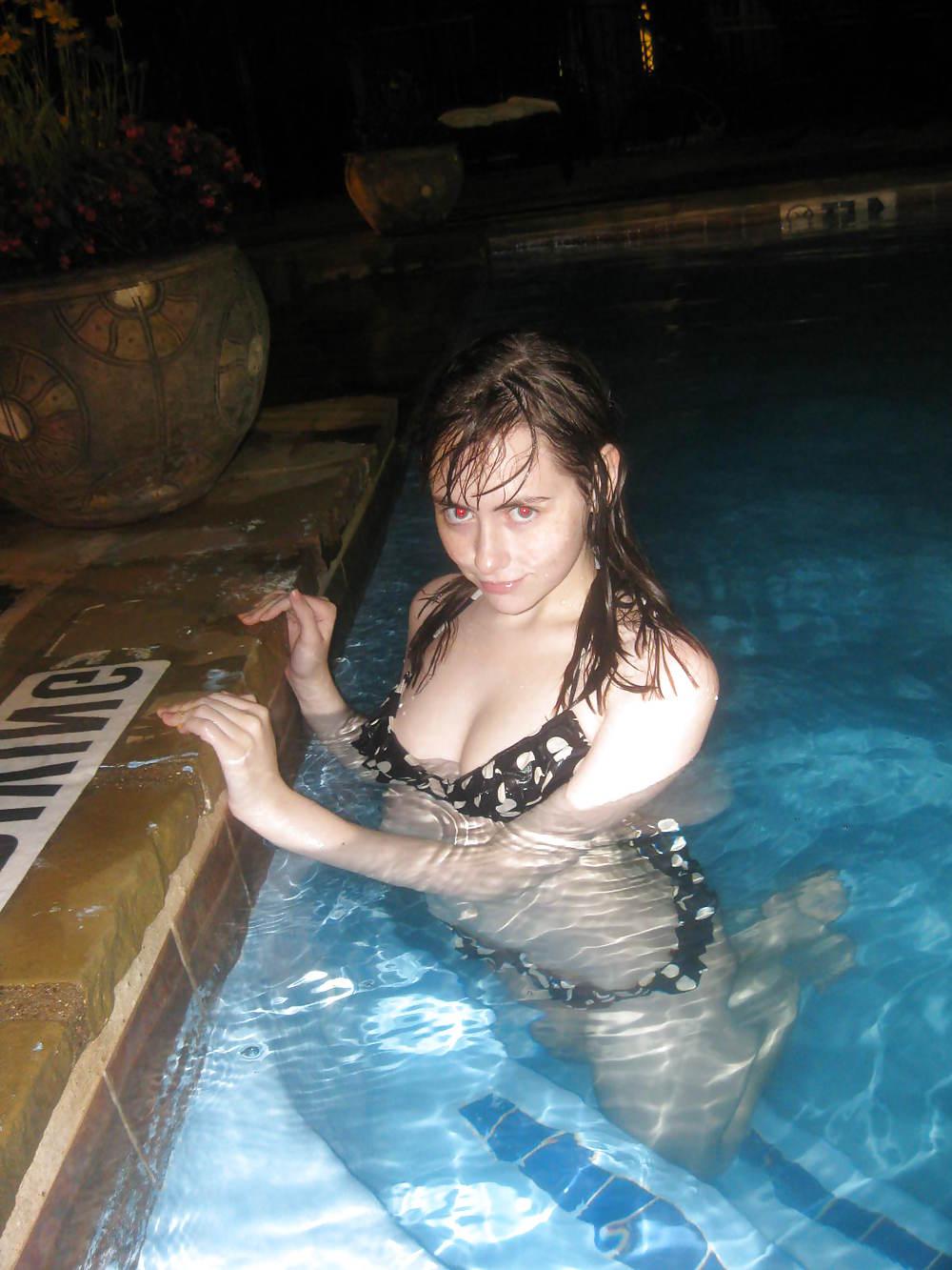9P Swimming with AW.