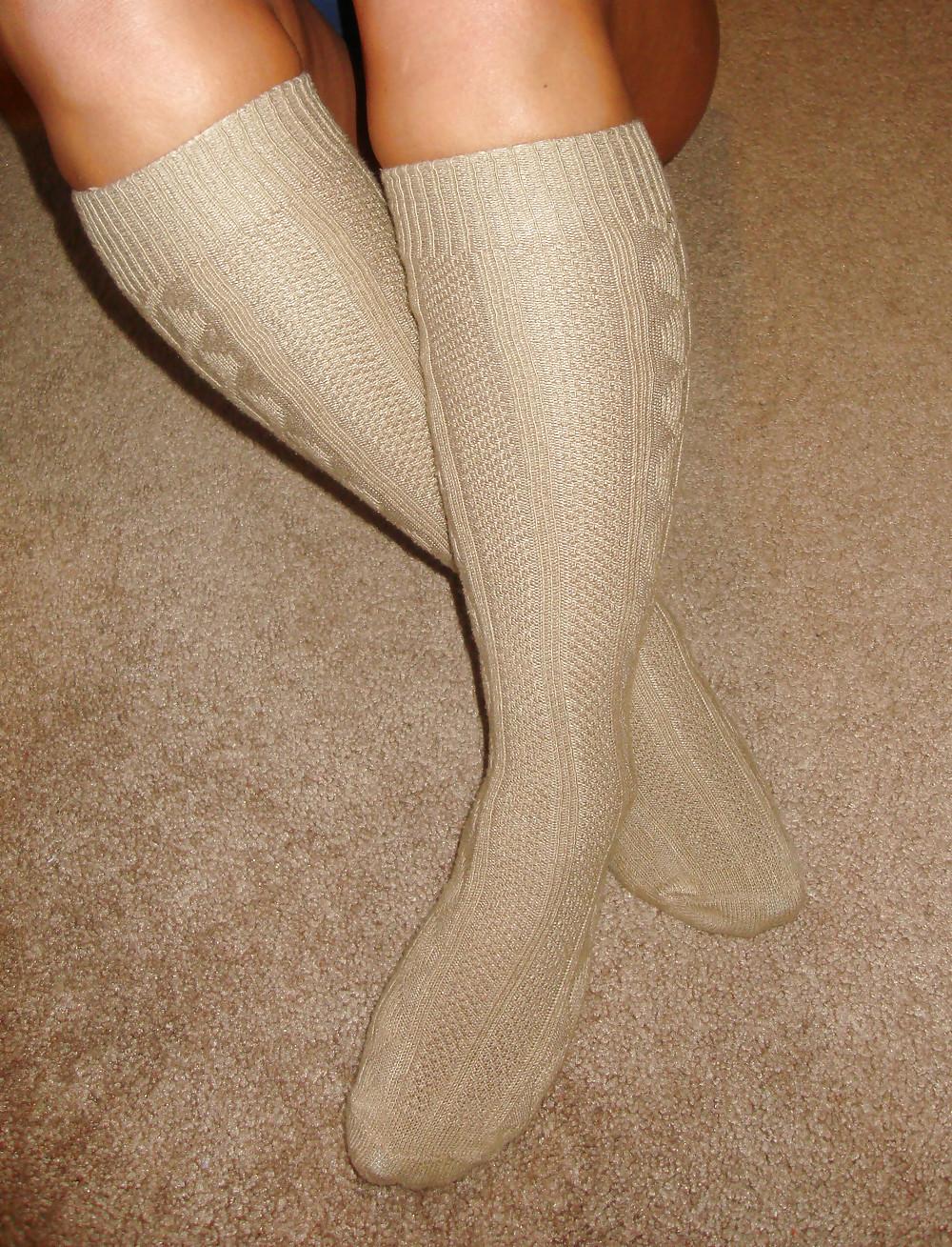 11P Tan Knee Highs