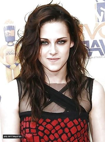 11P Celebrity pics #2 - Kristen Stewart