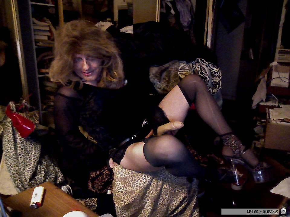 8P ME SO HORNY