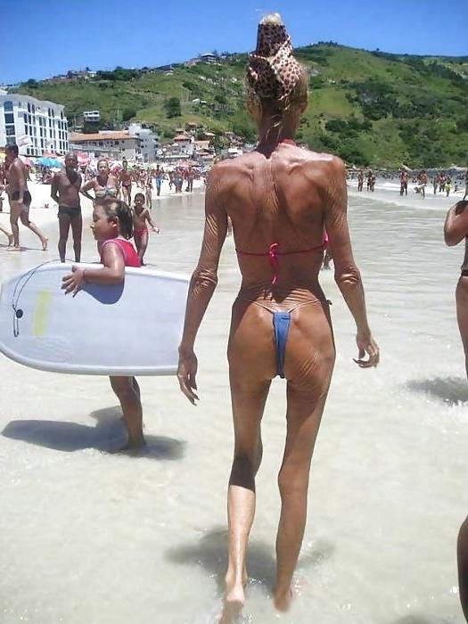 7P HOT GILF LOL