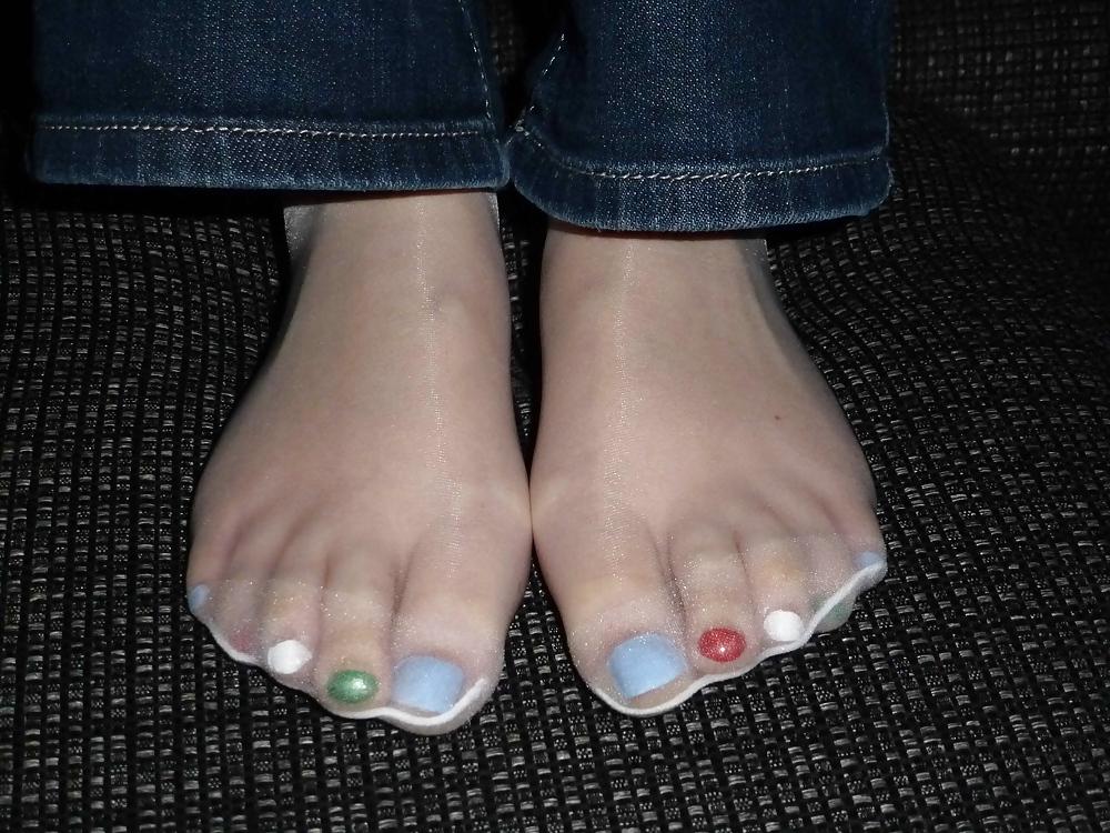 25P For my italian fans with white nylons