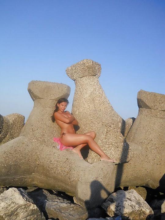 14P Italian girl: Gabriela