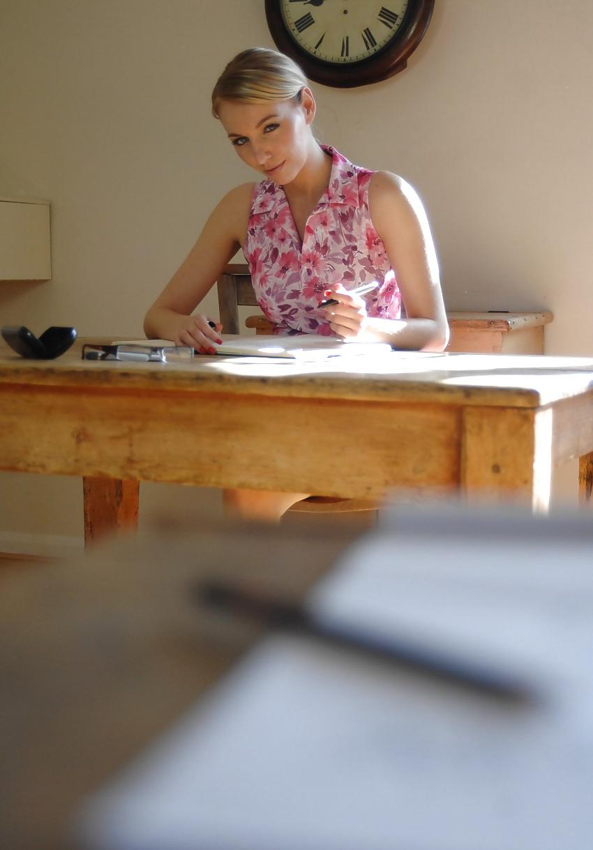 7P Beautiful teacher