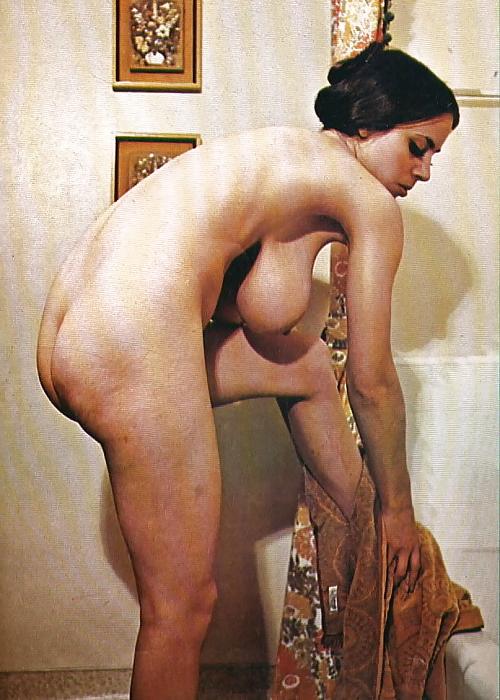 16P Awesome Vintage Tits 2