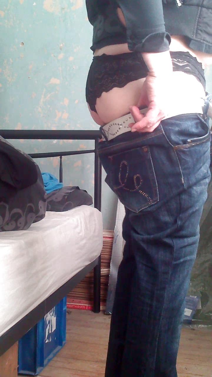 6P Interview which outfit????xx