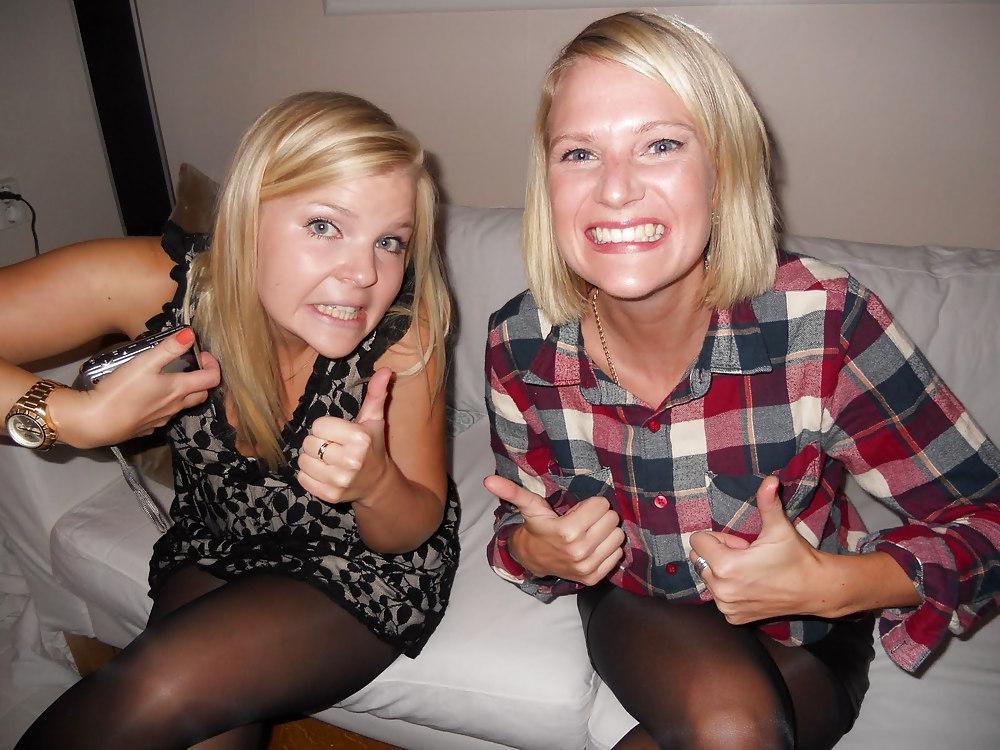 21P Swedish blog chicks