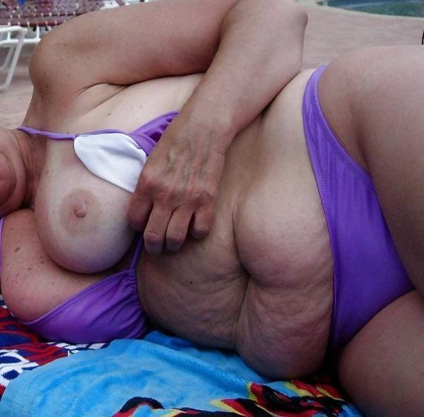 20P Mature-BBW-Ladies 394