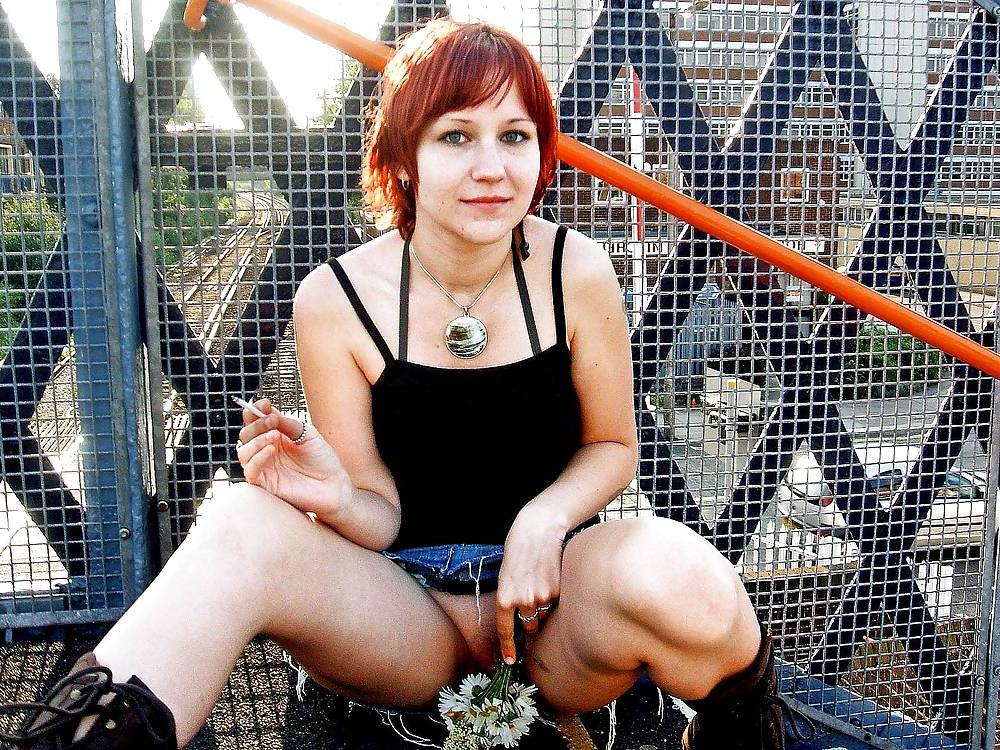 12P UK exhibitionist Sandy