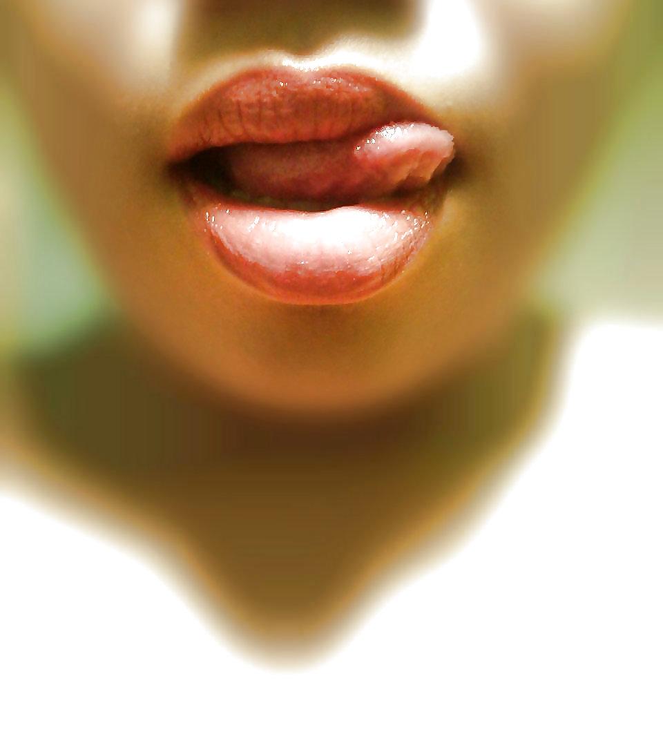 25P Tits and lips