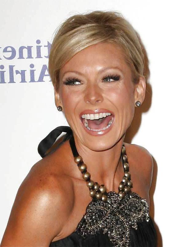 25P Kelly Ripa 
