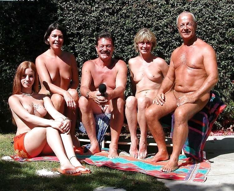 20P Groups Of Naked People - Vol. 5