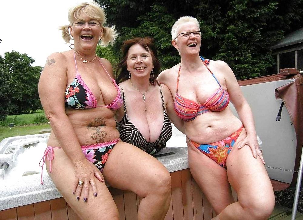 20P Mature-BBW-Ladies 382
