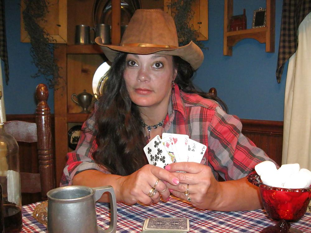 5P Anyone for some strip poker?