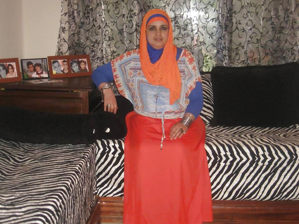 8P Grosse salope marocaine 
