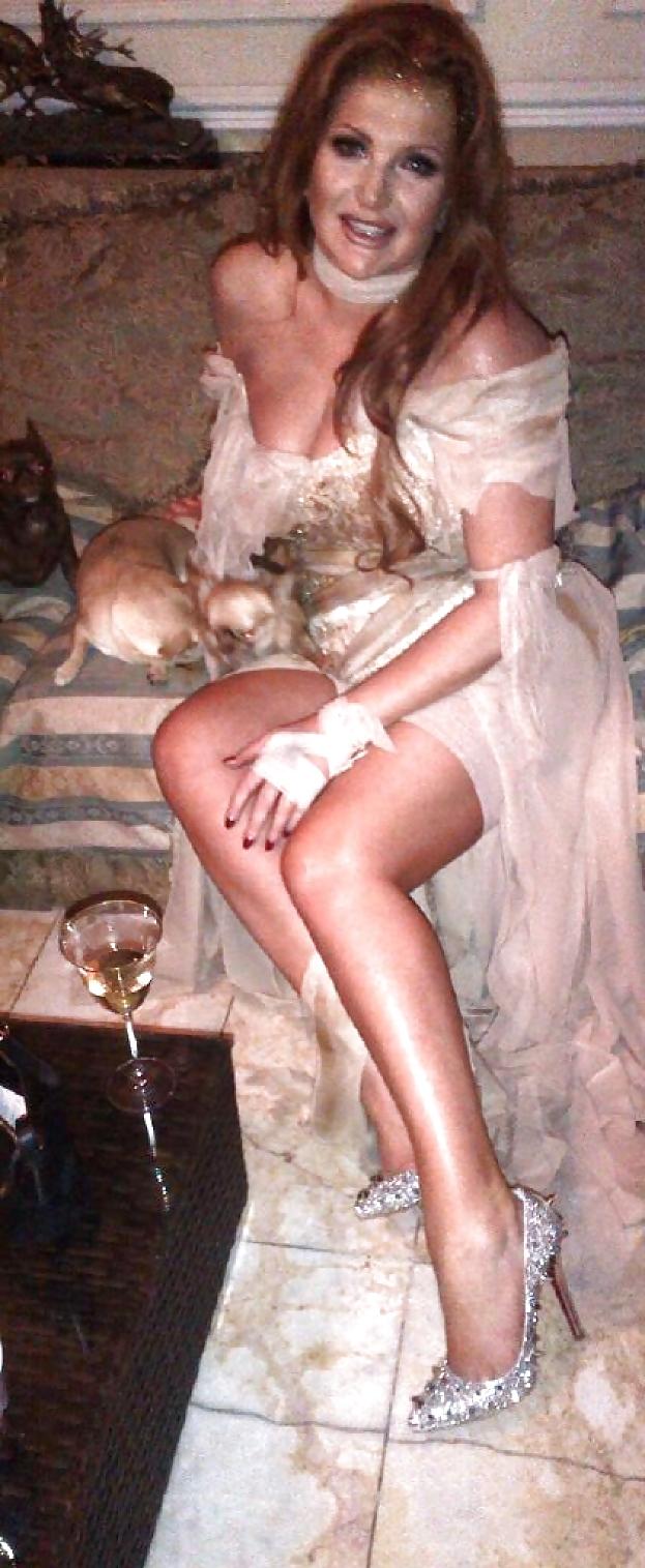 25P Marta Grycan (Polish celebrity MILF)