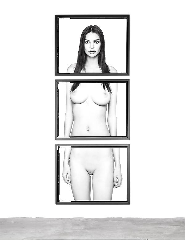 25P Emily Ratajkowski 