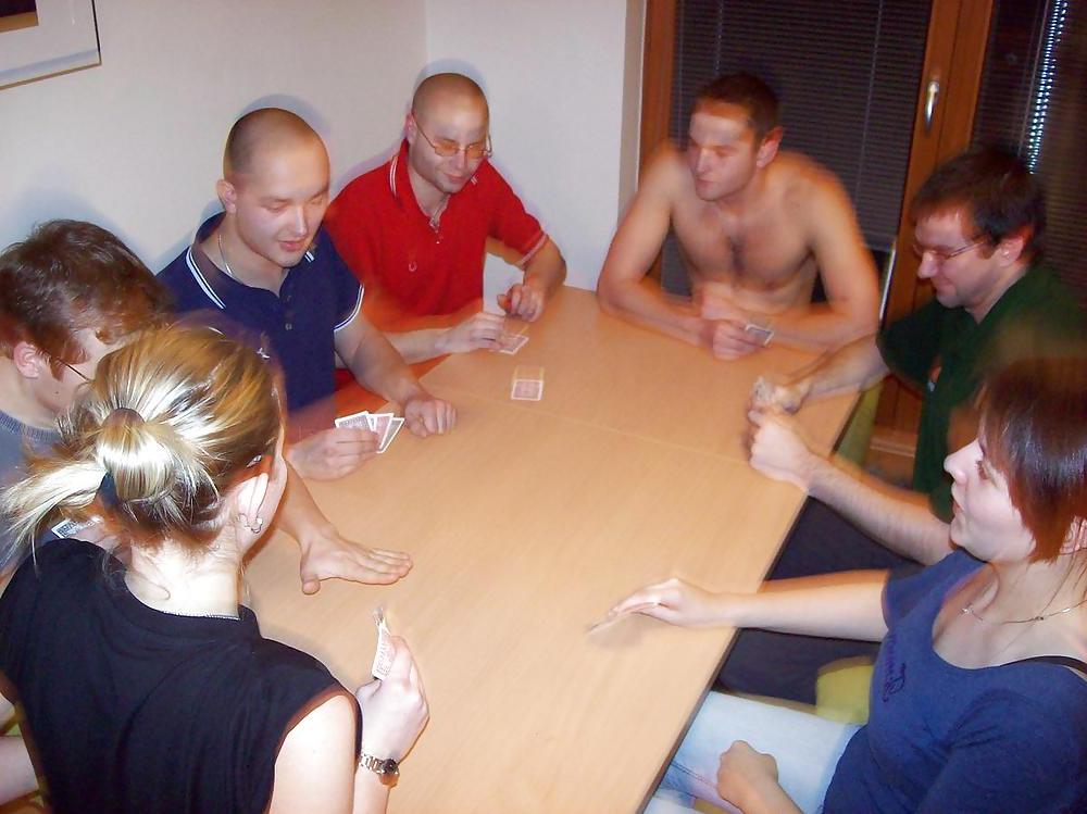 25P Strippoker