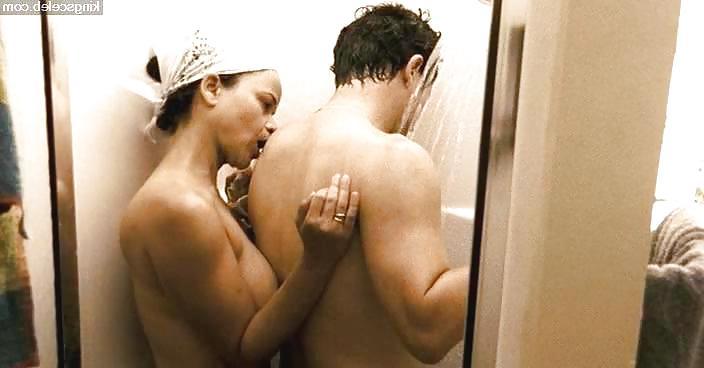 25P Rosie Perez Ultimate Nude Collection