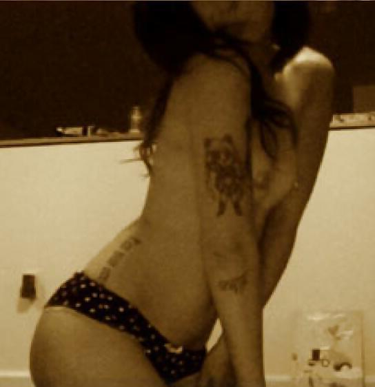 25P More Celebrity Leaked Photos I Like