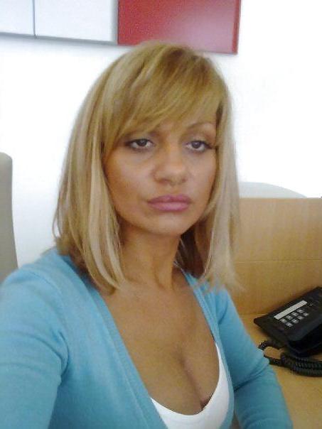 25P Vesna MILF from Serbia VOL. 5