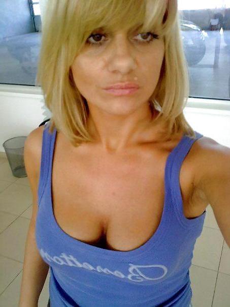 25P Vesna MILF from Serbia VOL. 5