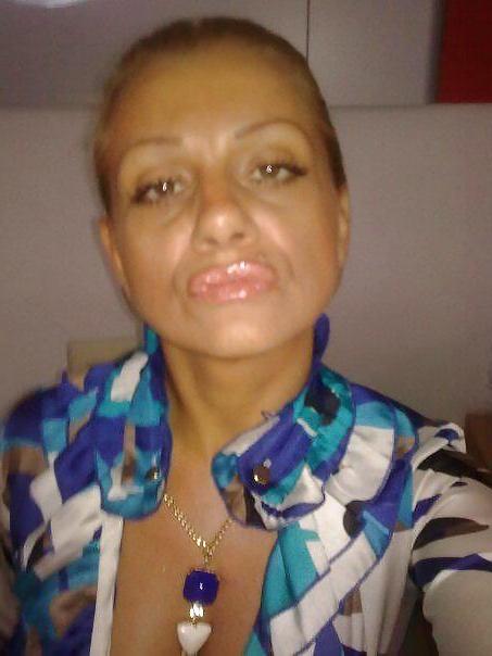 25P Vesna MILF from Serbia VOL. 5