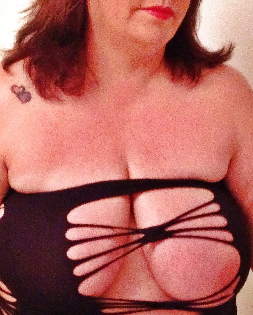 21P Riona's big tits