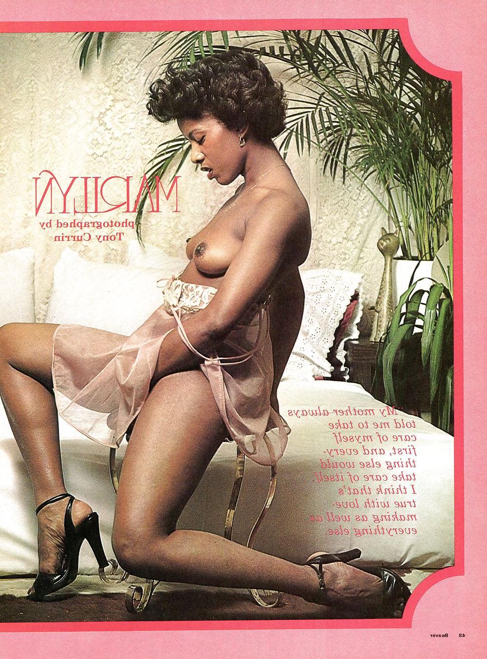 25P Reminiscent Vintage Retro Teens Lesbians Stockings Natural 2