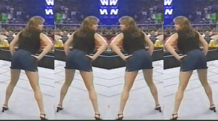 25P Stephanie McMahon