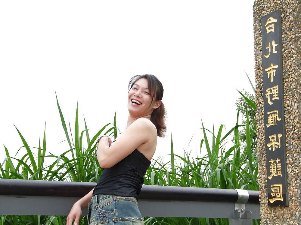 25P Taiwan slut Reny Kuan