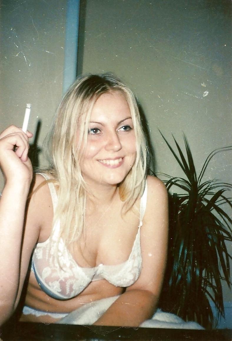 18P Hot Milf Simone