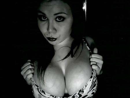 25P Massive tits