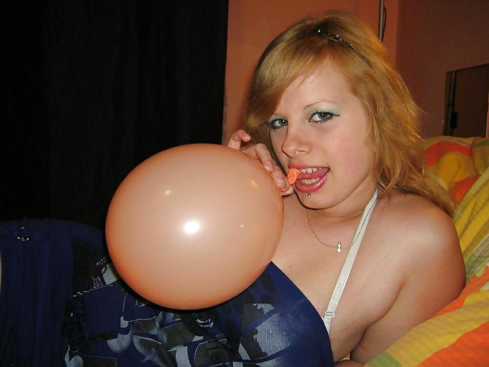 25P Balloon girls