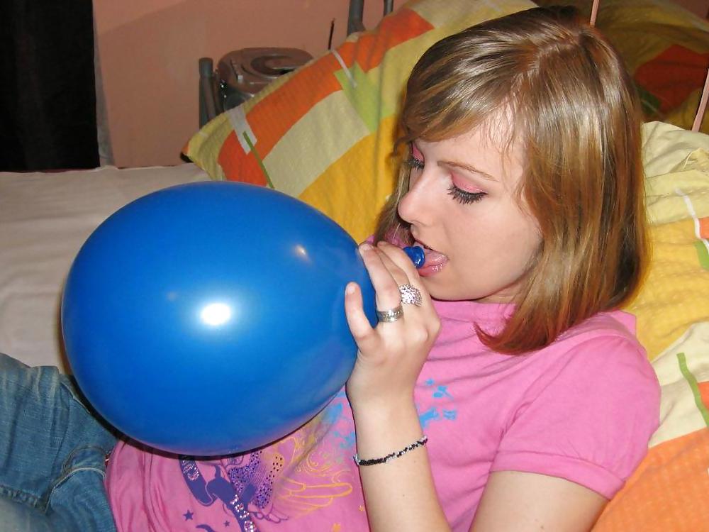 25P Balloon girls