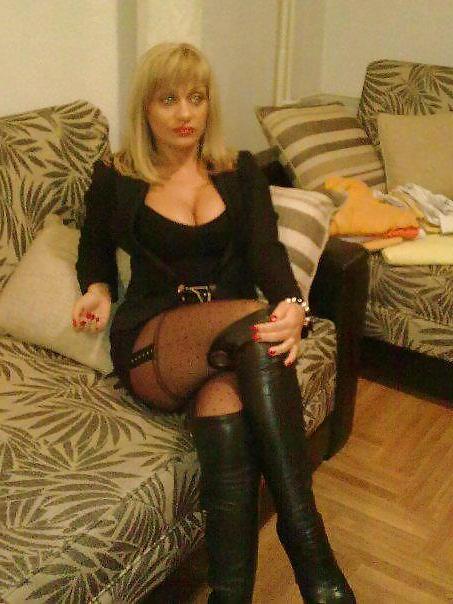 25P Vesna MILF from Serbia VOL. 4