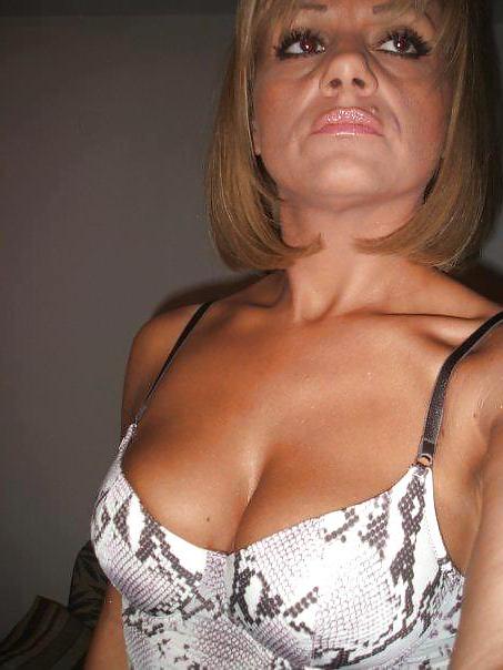 25P Vesna MILF from Serbia VOL. 4