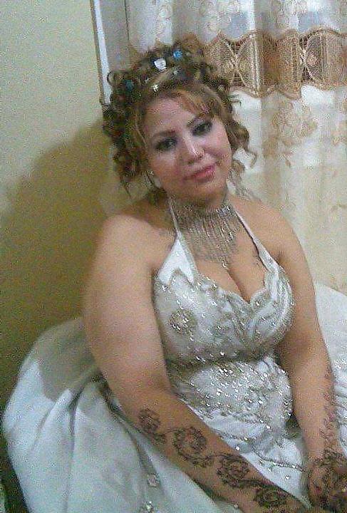 16P Hot Iranian Women Part 4