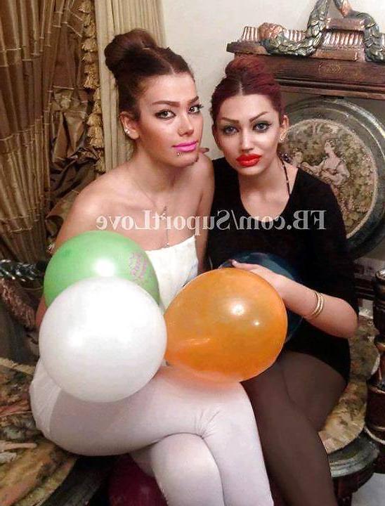 16P Hot Iranian Women Part 4