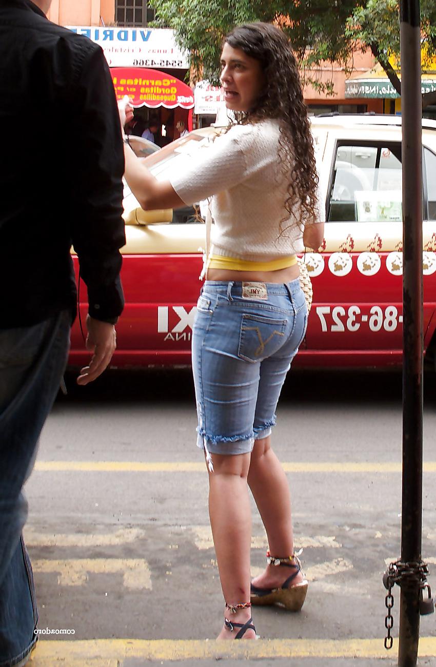 16P Esperando el Taxi