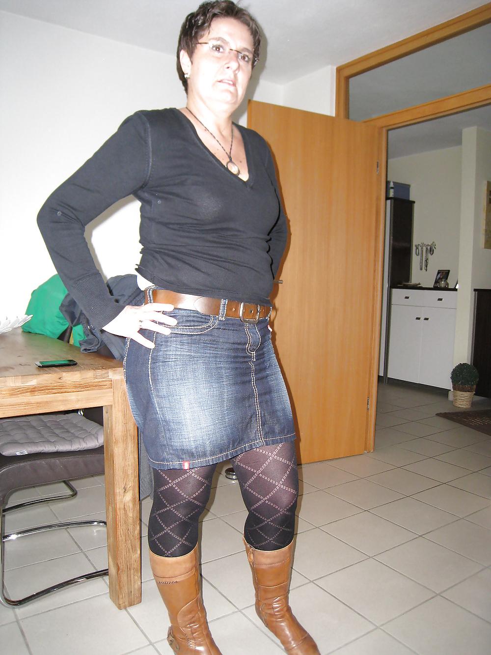 11P Mrs Mira Schmidt of Germany