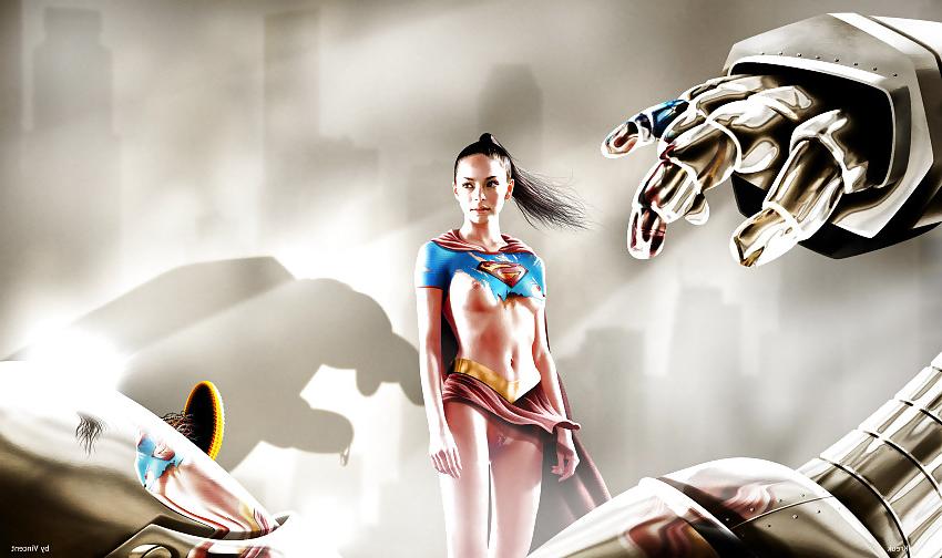 19P SMALLVILLE GIRLS