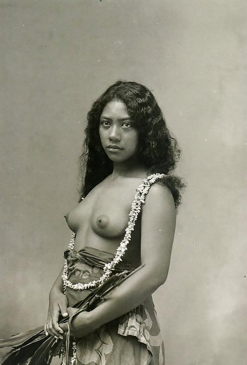 16P Vintage Ilsand Girls