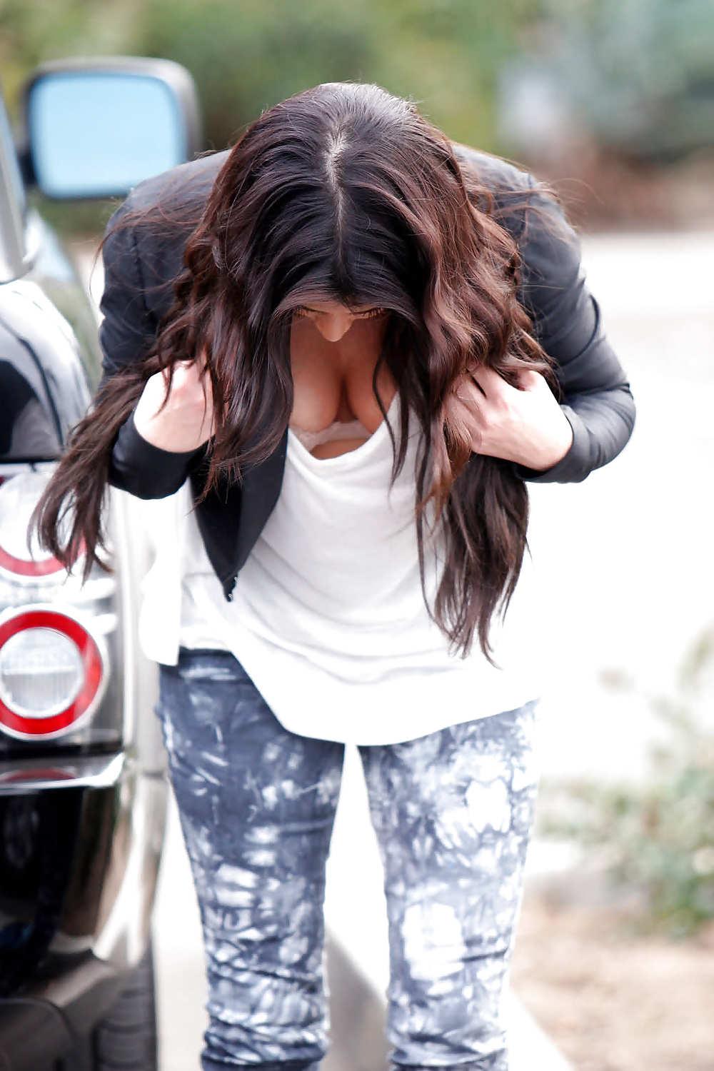 10P Top10 Celebrity Downblouse