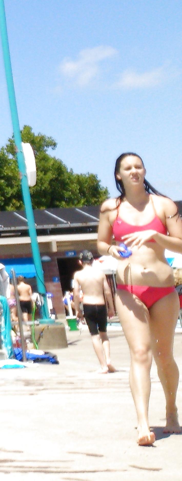 13P Nice asses at the swimming pool 1 