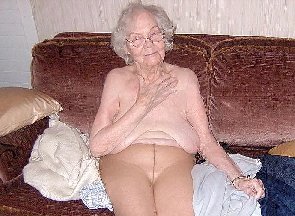 20P Saggy tits 53.