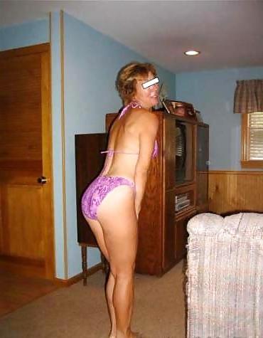 15P N. C. - Anonymous MILF posing
