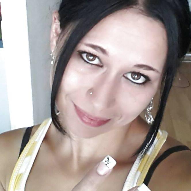 25P Swiss Girls
