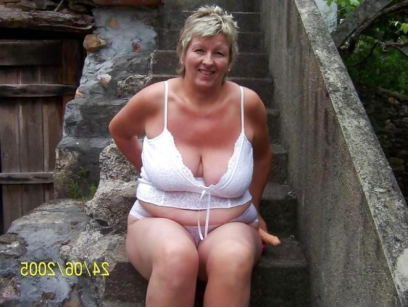 24P Mature women in underwear.
