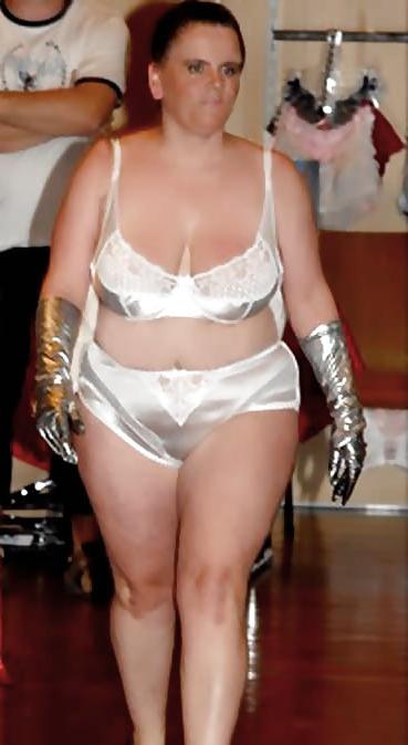 24P Mature women in underwear.